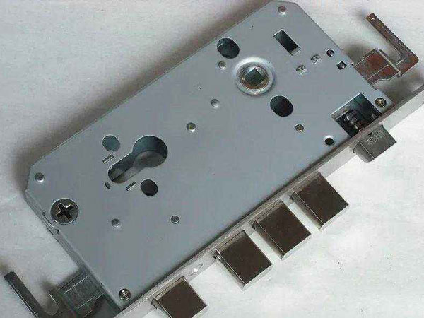 沿滩24小时上门开锁公司