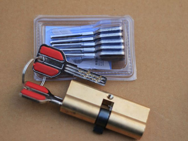 沿滩24小时上门开锁公司